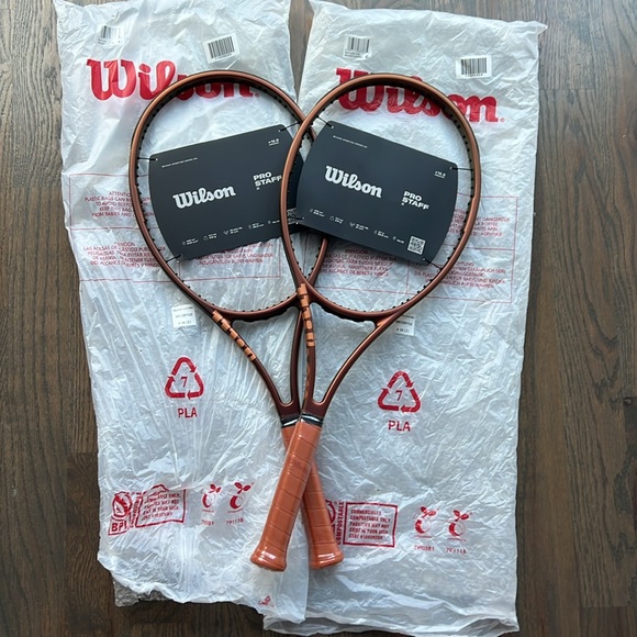 NWT Set of Wilson Pro Staff X v14, Grip 2 - Picture 1 of 16